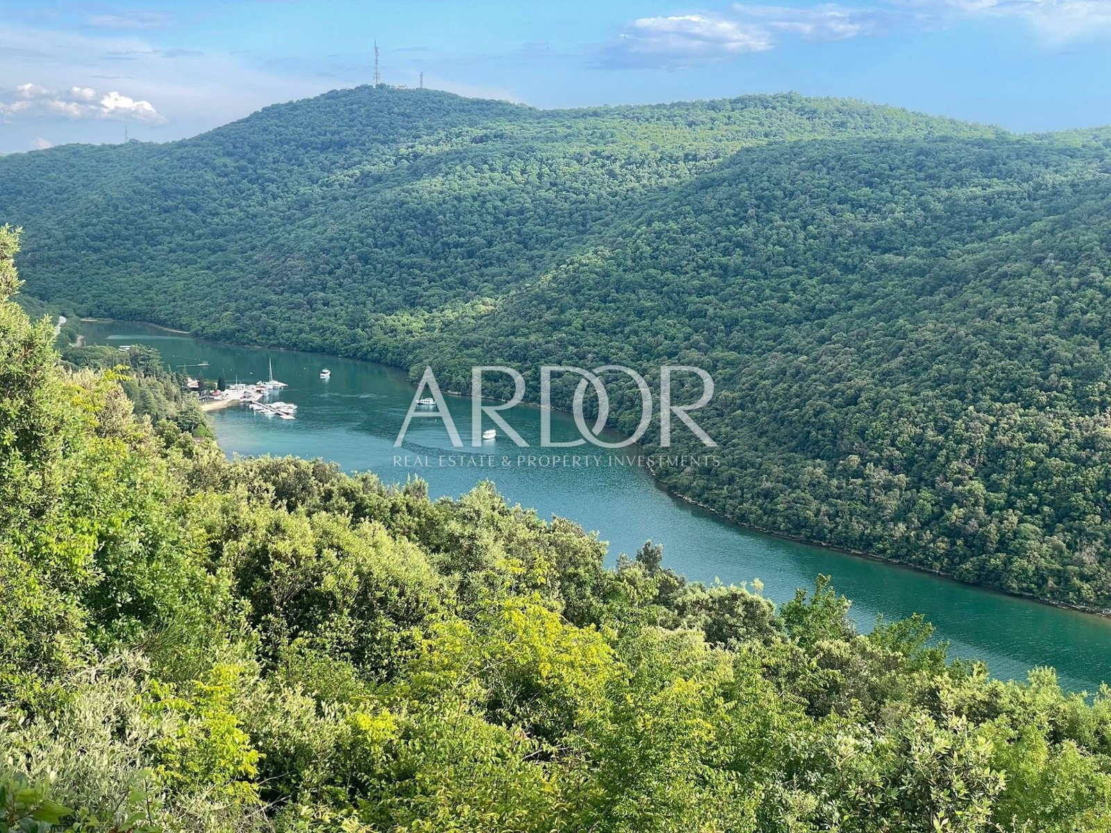 1716802273_whatsapp-slika-2024-05-27-u-11