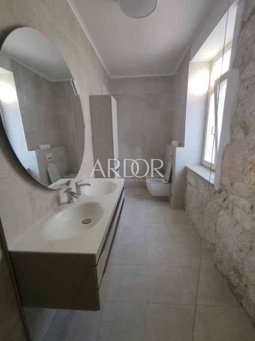 1718794334_pula-centar-villa-bazenom-slika-179885089