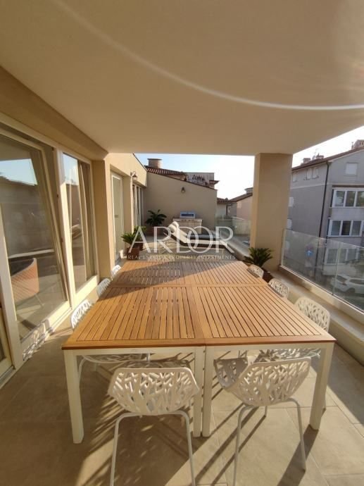 1718794339_pula-centar-villa-bazenom-slika-179885109