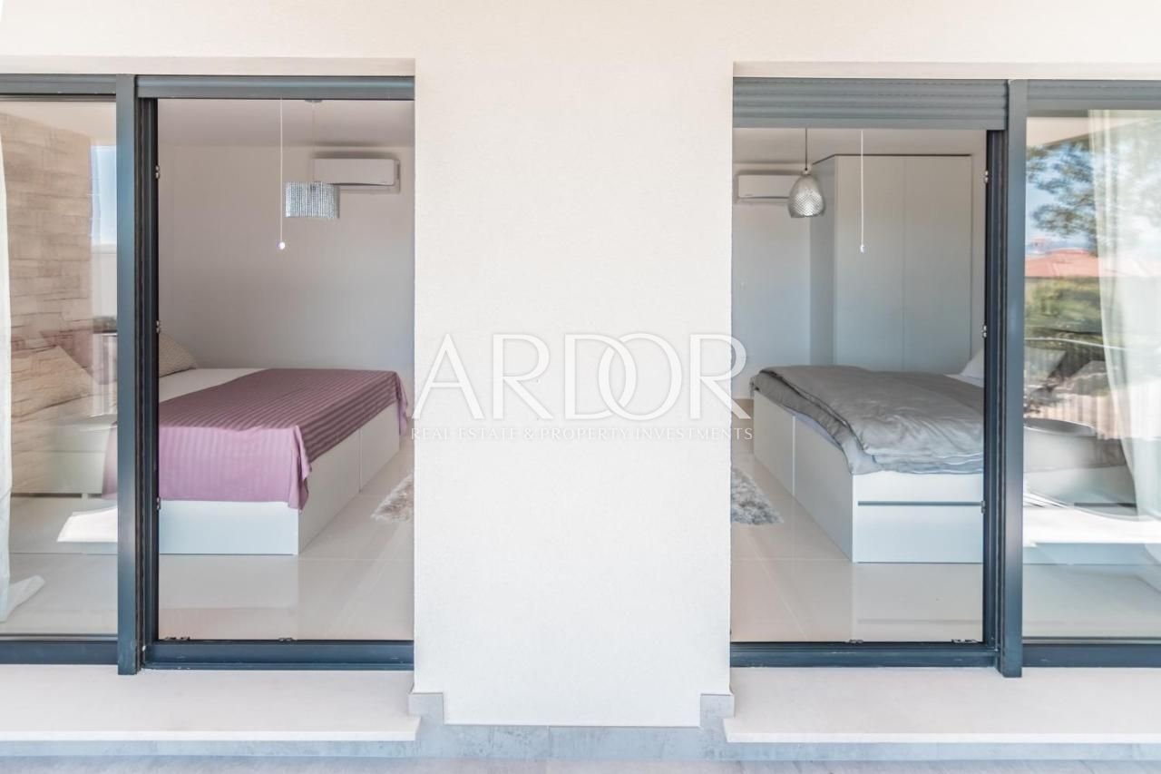 1720698896_292541400