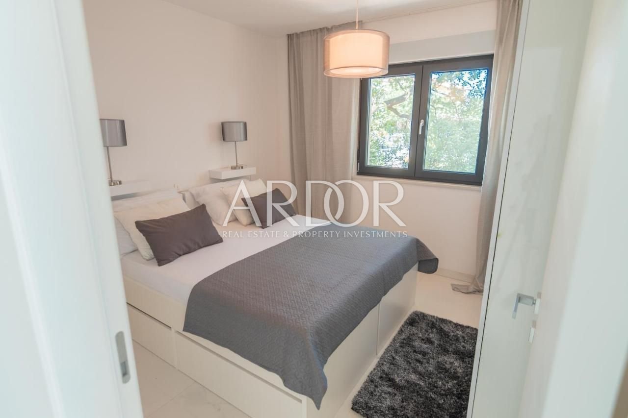 1720698911_292541428