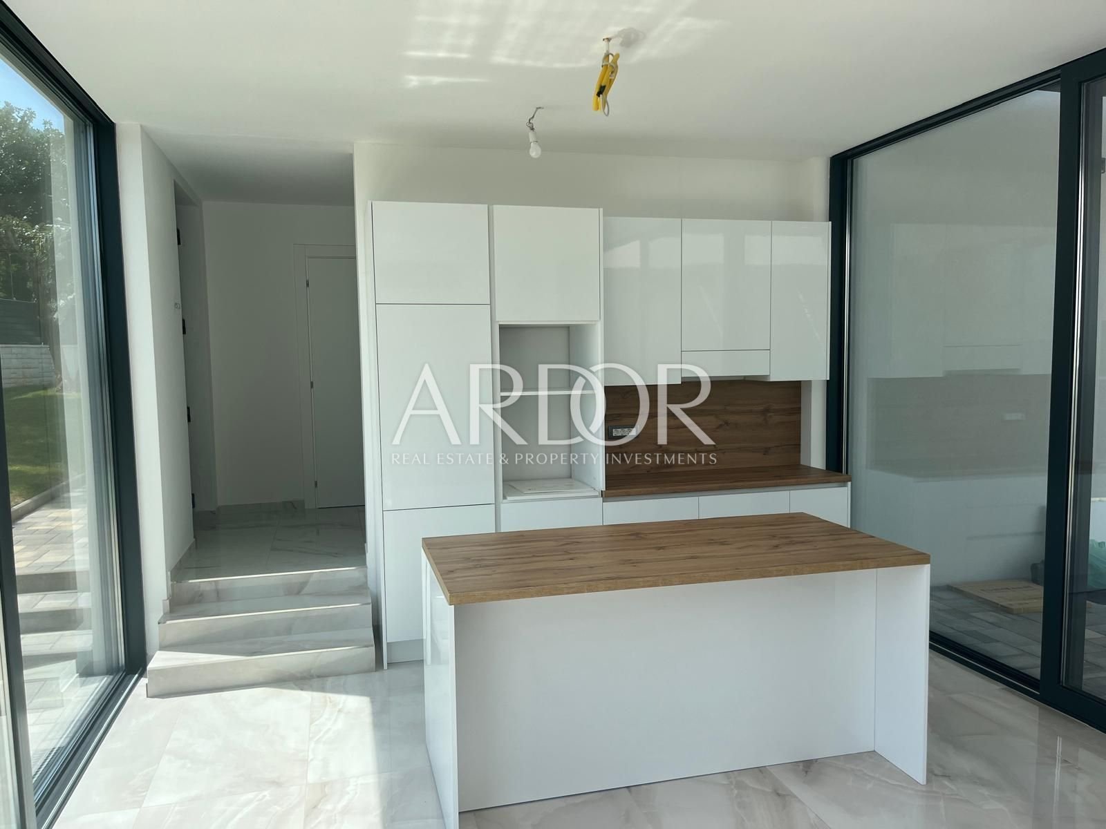 1723198358_whatsapp-slika-2024-08-09-u-12