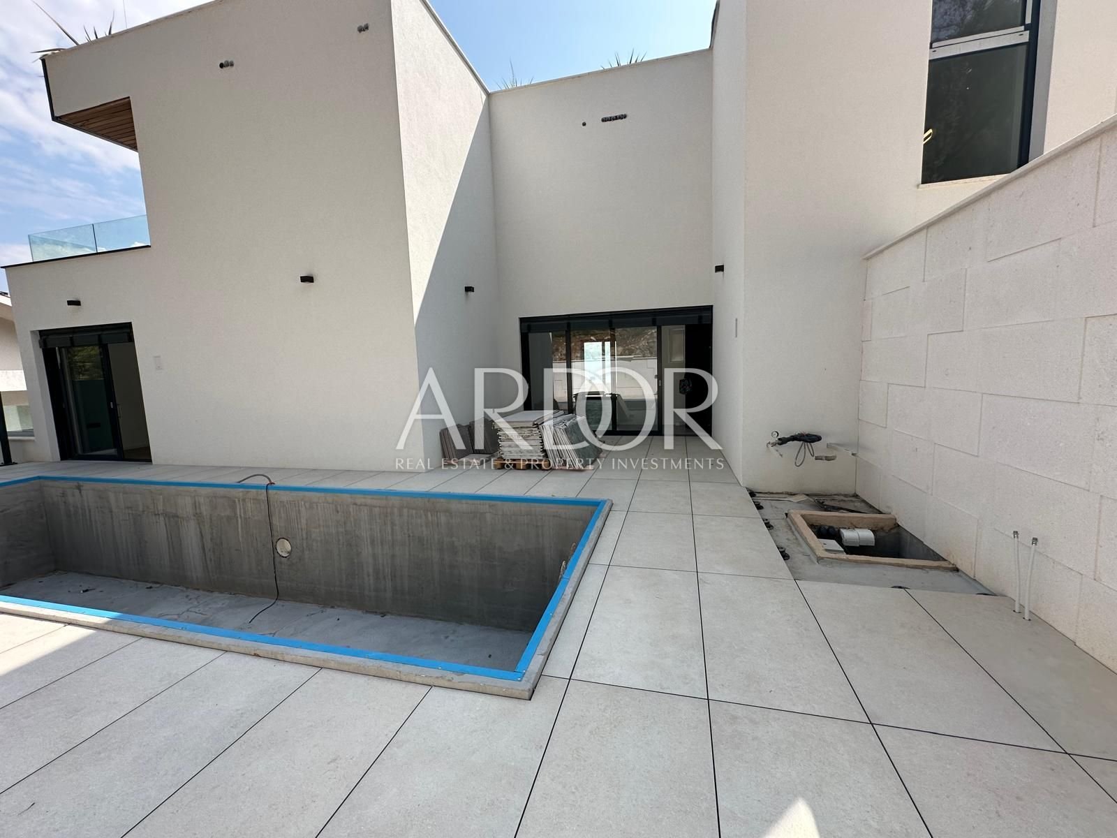 1725367461_whatsapp-picture-2024-09-03-at-14