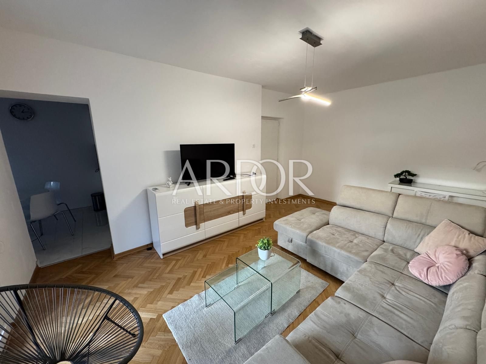 1730981314_whatsapp-slika-2024-11-07-u-13