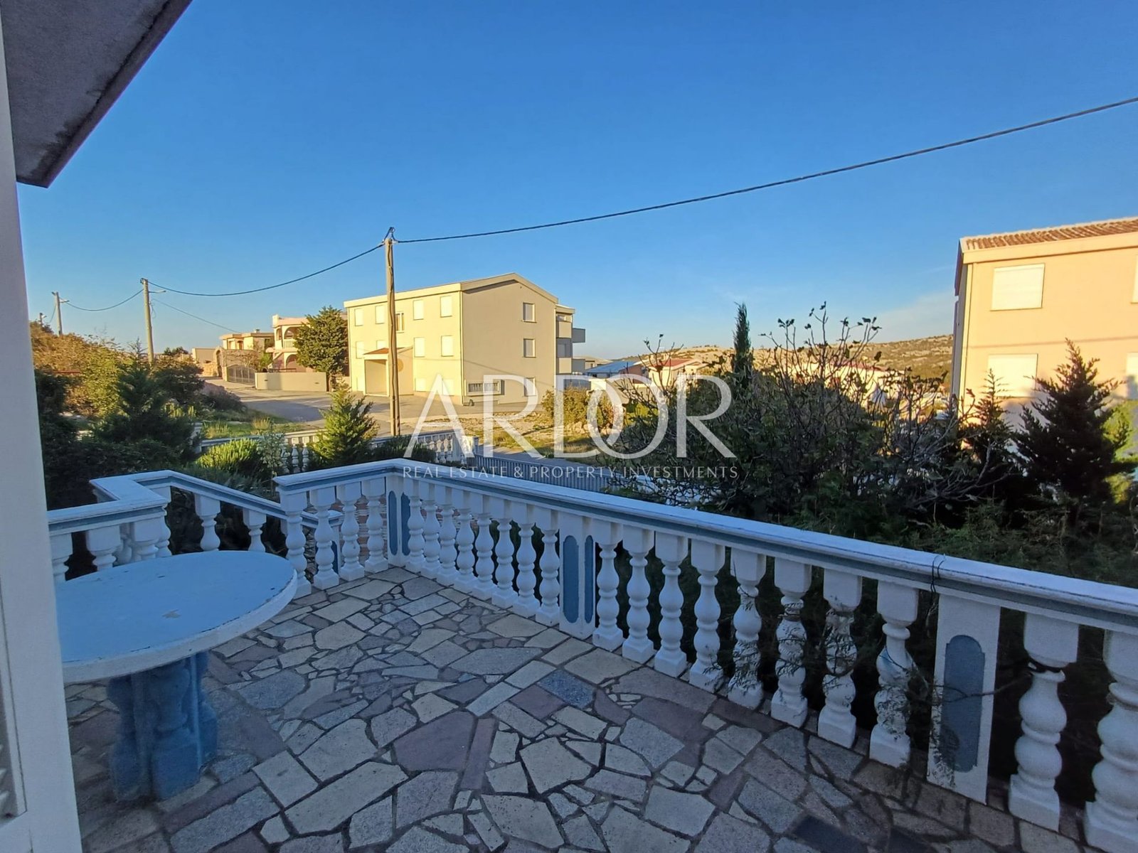 1732006290_whatsapp-slika-2024-11-19-u-09