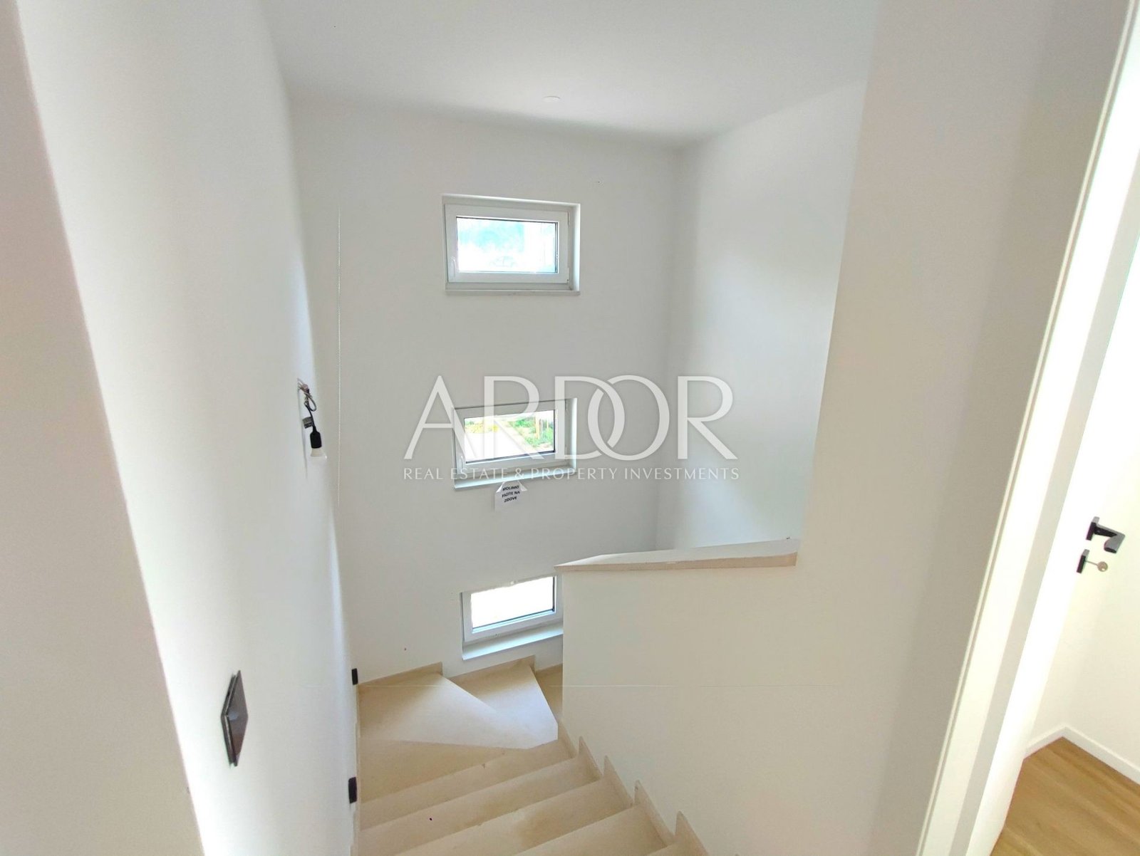 1713181430_img_20240413_091401