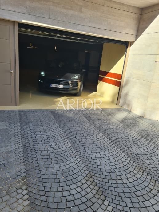 1747135069_opatija-strogi-centar-penthose-slika-241501310