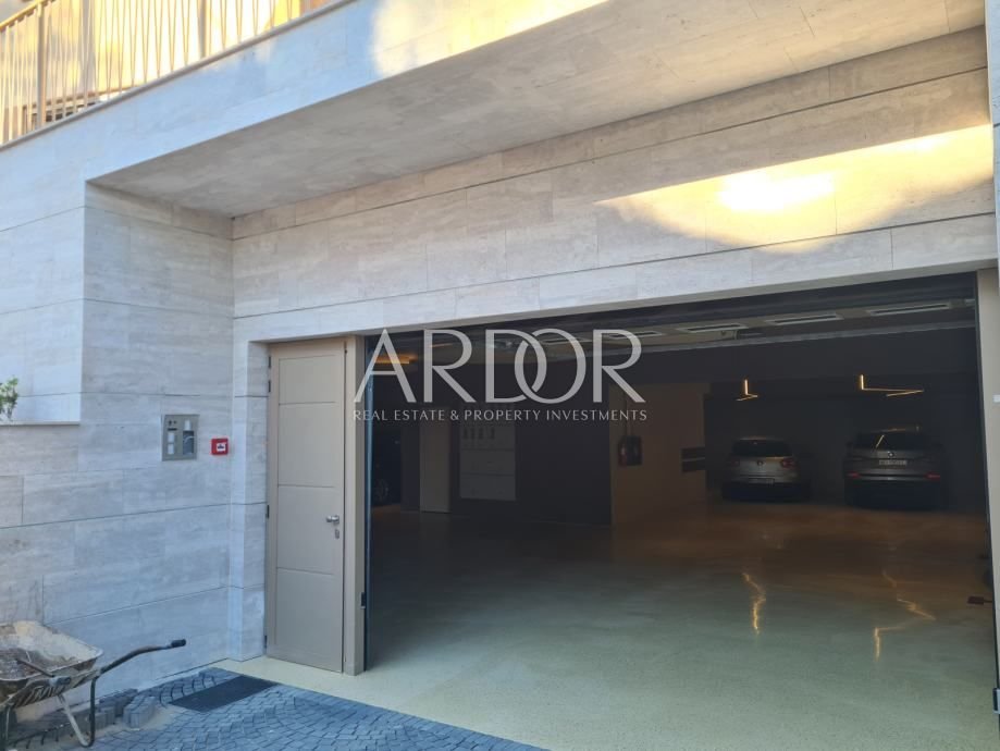 1747135071_opatija-strogi-centar-penthose-slika-241501311