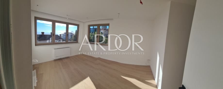 1747135082_opatija-strogi-centar-penthose-slika-241501317