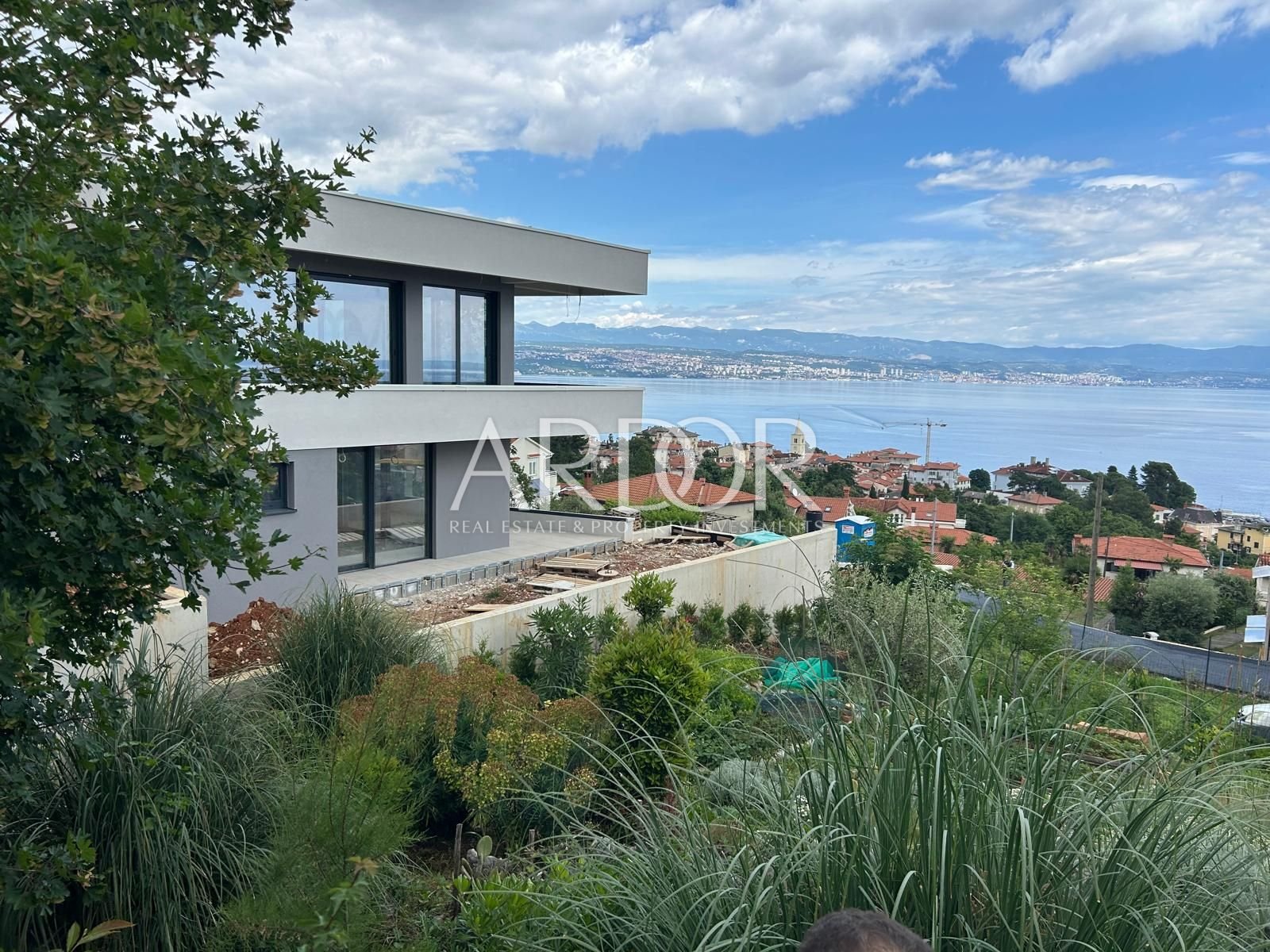 1748939776_whatsapp-slika-2025-05-31-u-14