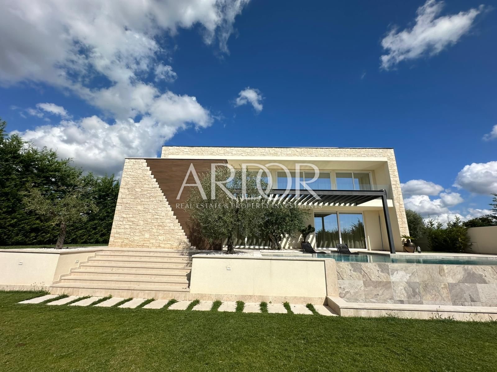 1756816025_whatsapp-slika-2025-09-02-u-12