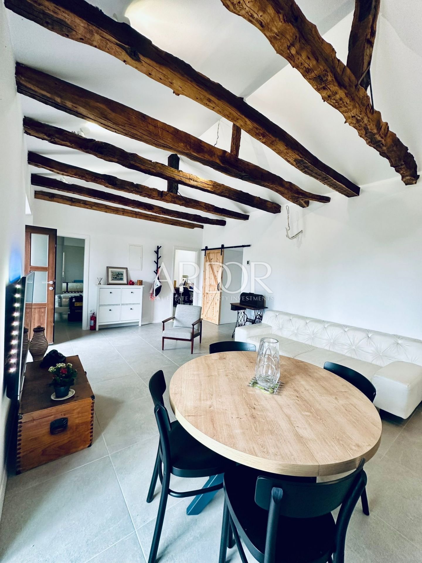 1714382194_whatsapp-slika-2024-04-27-u-12