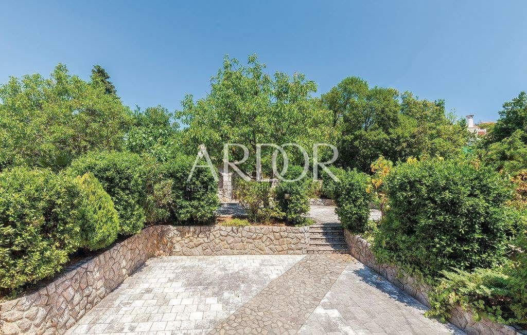 1761904661_whatsapp-slika-2025-10-31-u-10