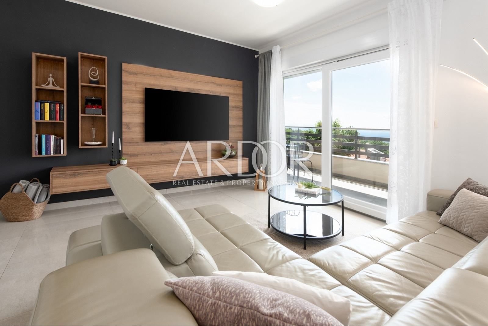 1762259561_matulji-stan-100m2-3s-db-2-parkirna-mjesta-dvoriste-slika-260908506