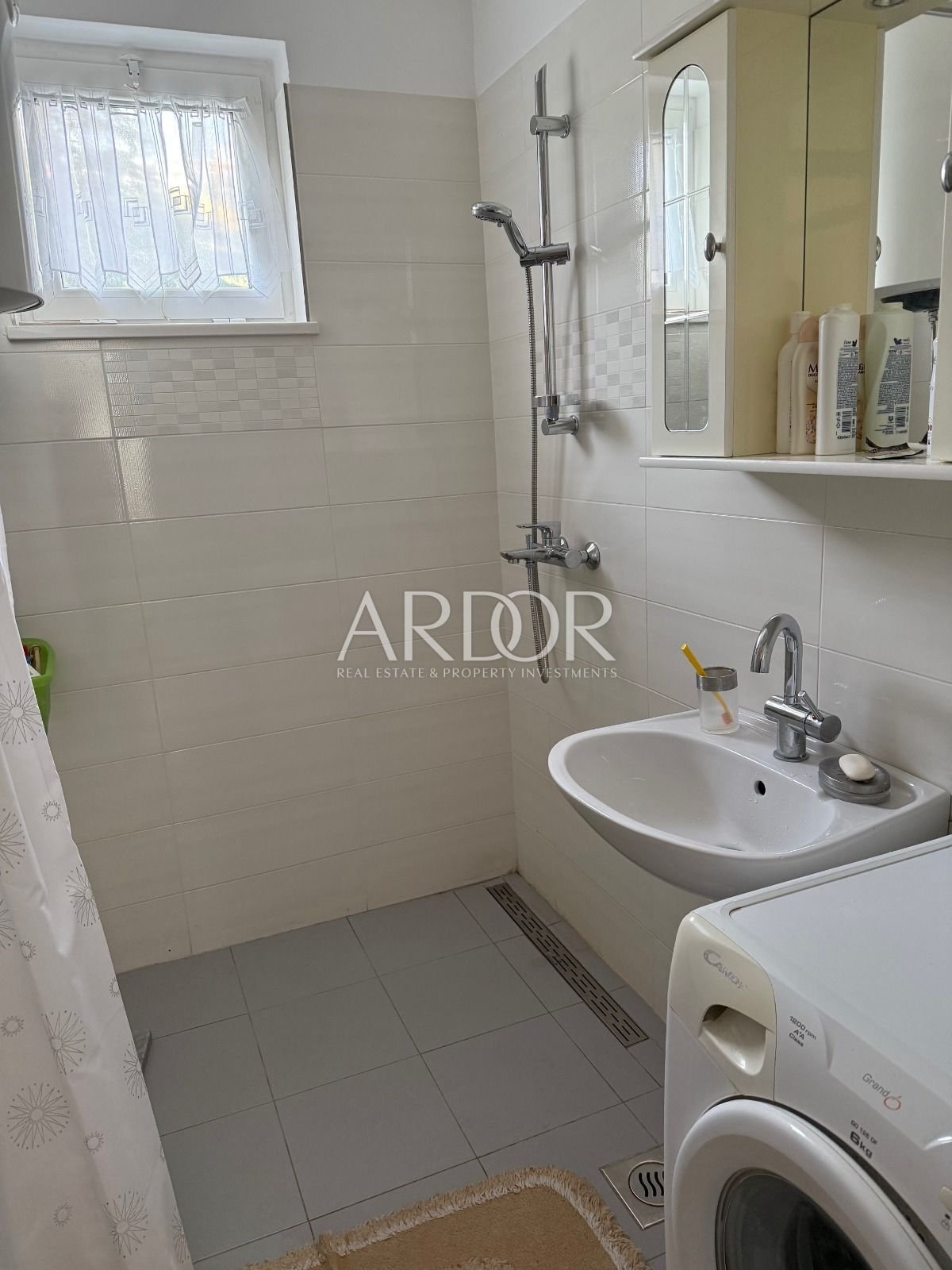 1762503271_vezica-stan-91-m2-2-kat-prodajem-887348