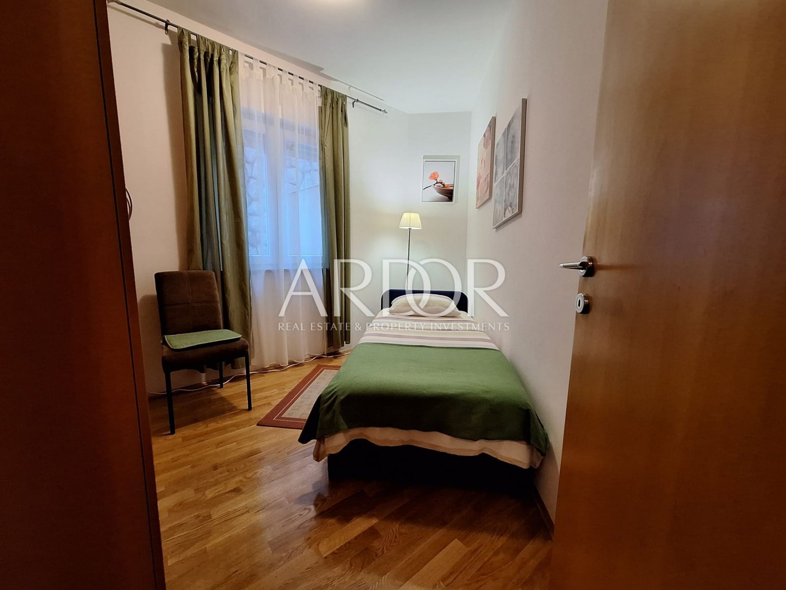 1762602818_a9665bac-b769-42b4-9383-1ddc0891c105