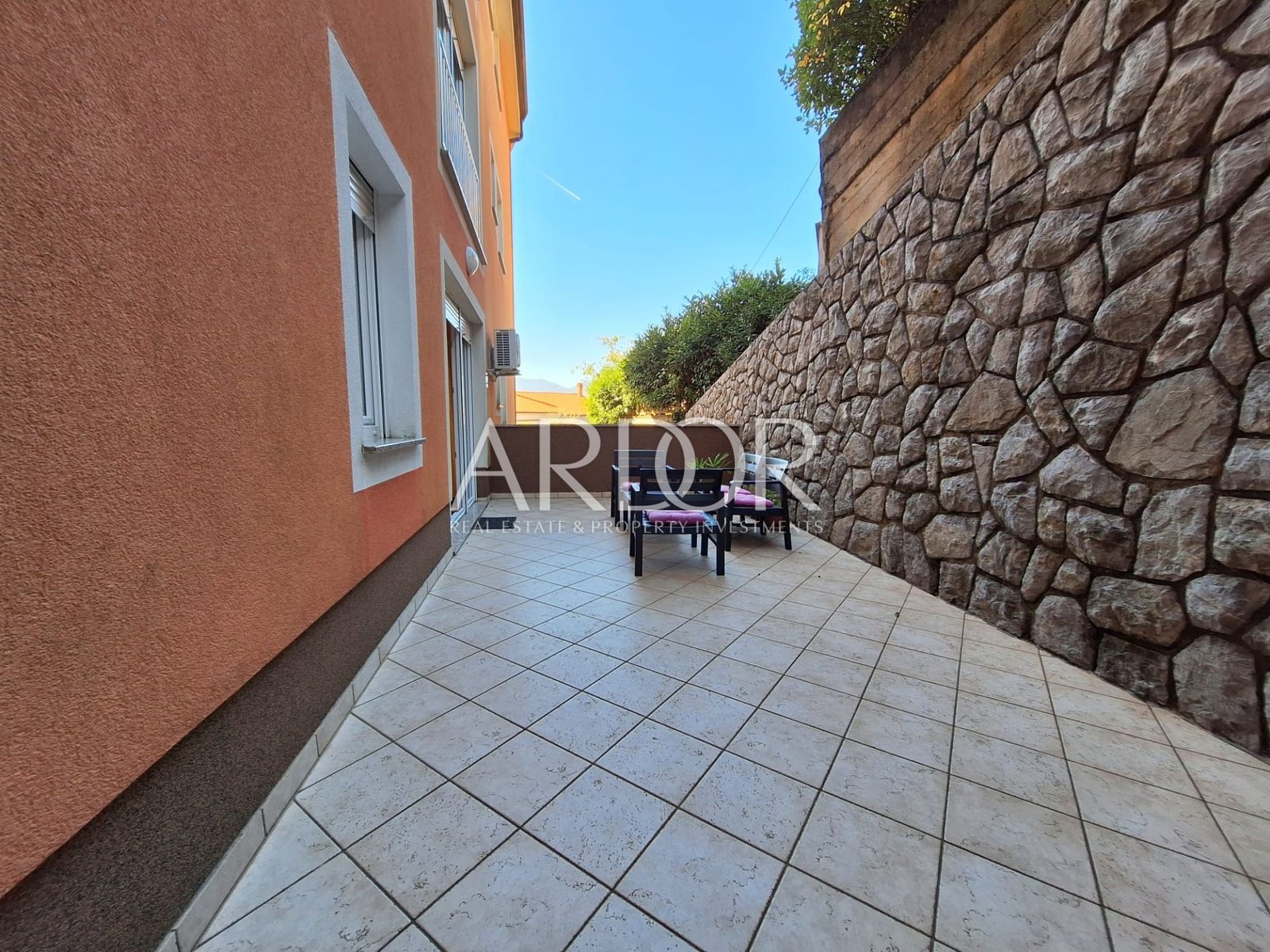 1762602825_47afea2e-db78-4100-b2cf-96a9904d6a1c