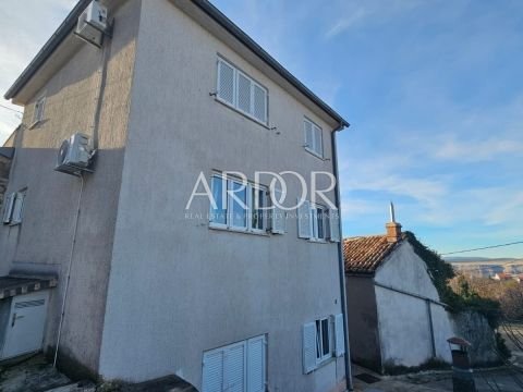 1763642466_thumb_1702892880_whatsapp-image-2023-12-18-at-10