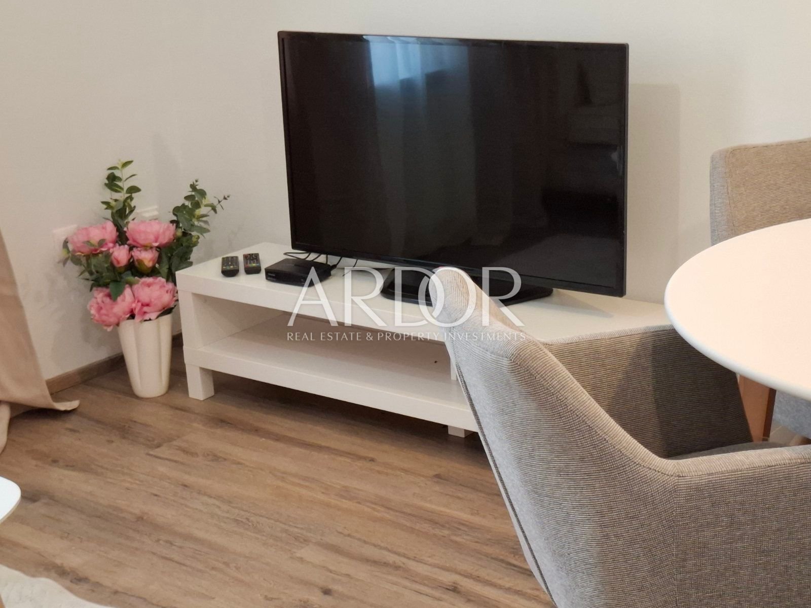 1769513770_whatsapp-image-2026-01-27-at-12