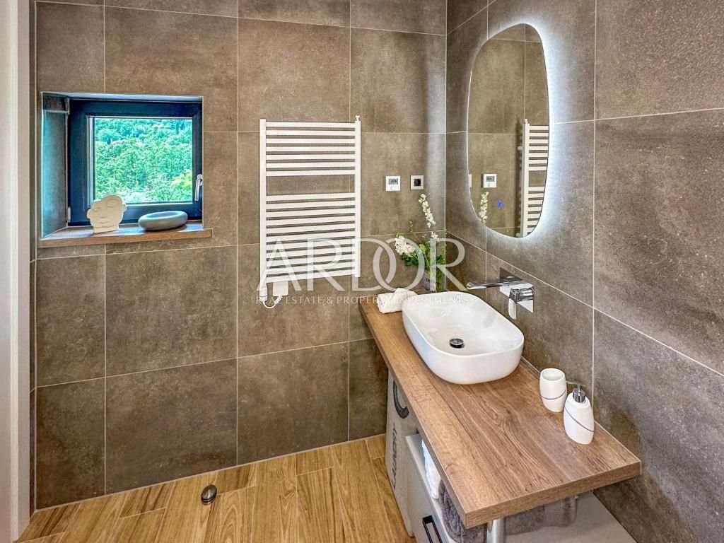 1770988530_665508799