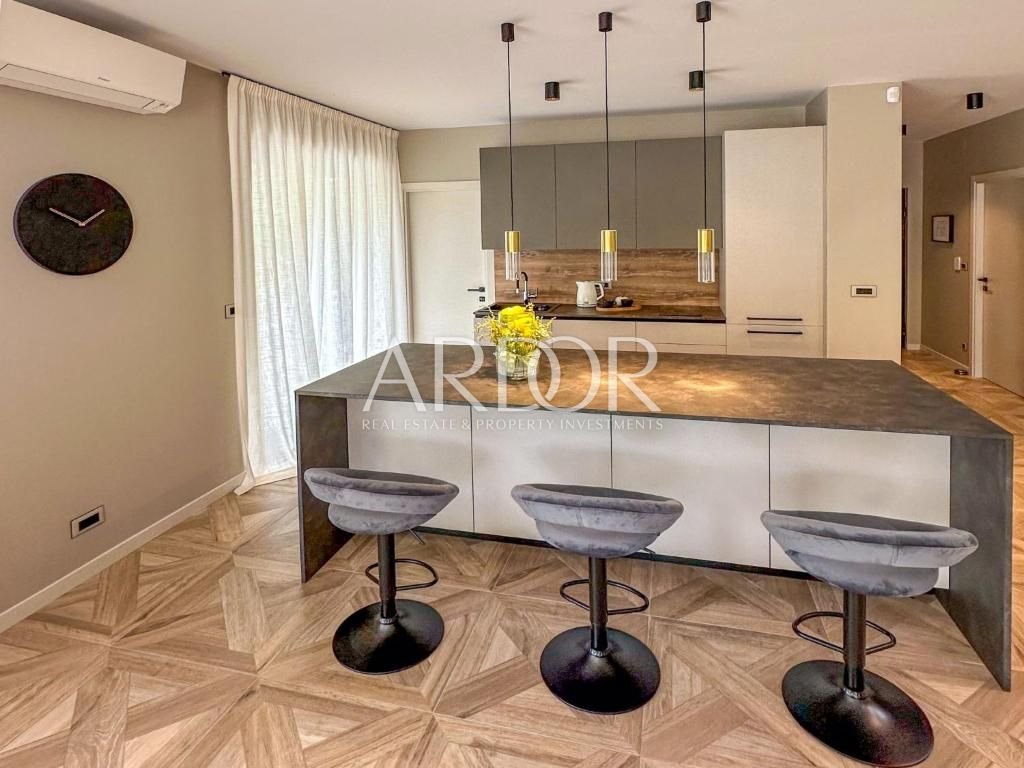 1770988554_665508698