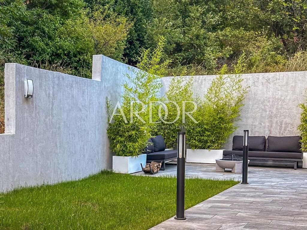 1770988559_665508678