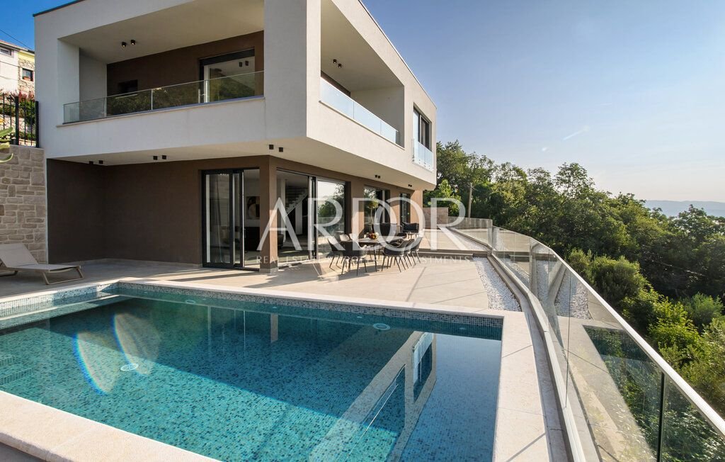 1771334718_cku531_pool_02