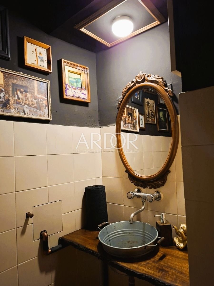 1772012297_poslovni-prostor-u-centru-rijeke-912263