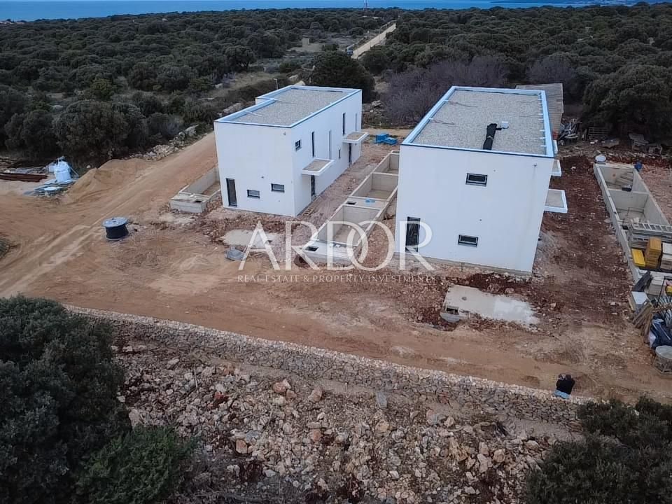 1772627745_whatsapp-image-2026-03-04-at-12